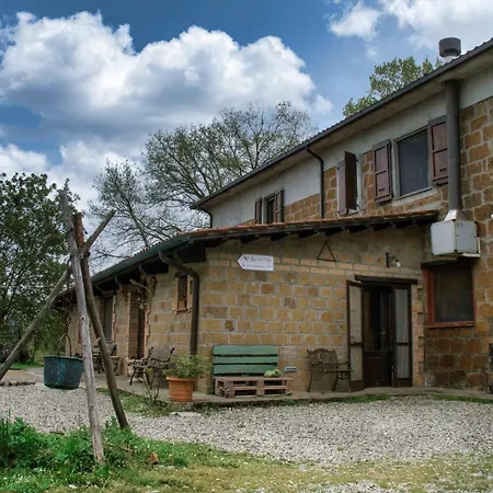 Bio Agriturismo Aia del Tufo-3
